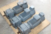 SEW-EURODRIVE R57F DRE100LG4/TF/V Getriebemotor 66 min Gearbox   3 kw