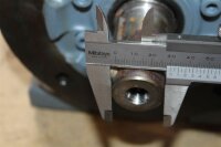 SEW-EURODRIVE R57F DRE100LG4/TF/V Getriebemotor 66 min Gearbox   3 kw