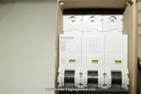 Siemens C 40 , 5SY3340-7 Leitungsschutzschalter, 5SY33,40A , C40  400v, 3 POLIG
