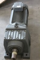 SEW 5,5 kW 52 min Getriebemotor R87 DRE132M4/TF Gearbox...