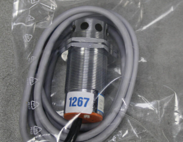 Sentec sensor Näherungsschalter 220V 100ma Ac TYP lg 77018
