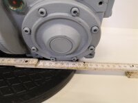 HEW 0,12 kw  7 min  Getriebemotor RF63K-4  gearbox  DVW1-4051-012-4