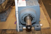 SEW 1,1 KW 27 Min Getriebemotor R77DRE90M4 Gearbox sterngetriebe