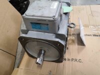 Lenze MGFQUTA100-22 Servomotor + Gebläse