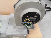 Lenze MGFQUTA100-22 Servomotor + Gebläse