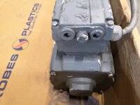 SEW 1,5 Kw 94 min Getriebemotor RF37 DAS100L4/TF/IS Gearbox