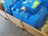 SEW 15 KW 277 min Getriebemotor R87 DRE180M4/TF Gearbox