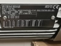 Siemens 11 KW  3000 min  B3  1AV2162A  1LE10011DA222AB4-Z...