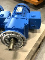 SIEMENS 0,37 kW 41 min Getriebemotor FDU1003/8944747 002 Gearbox