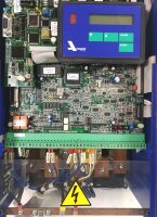 Nidec SPDM350UGE70 Inverter Frequenzumrichter ANSWER DRIVES DC inverter