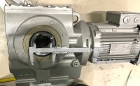 SEW 1,5 KW 23 min SA77/TDRN90L4 Getriebemotor Gearbox 50 Hz