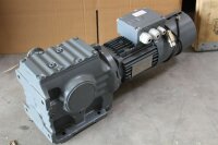 Sew-Eurodrive S67 Dt80n4/BMG/ Hr / Tf/ As3h 10 Min 0,75 Kw Gearbox