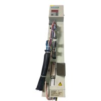 SIEMENS 6SE7015-0EP50-Z Masterdrives MC Umrichter 6SE70150EP50Z