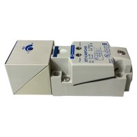 Telemecanique XT7C40PC440 Kapazitiver Näherungssensor