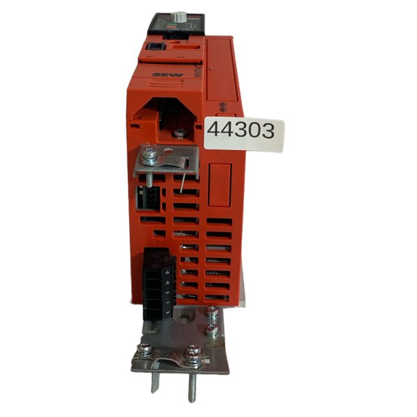 SEW MOVITRAC B MC07B0011-5A3-4-SO Umrichter Inverter 1,10KW