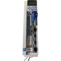 Lenze EVS9321-EP Frequenzumrichter 00451145