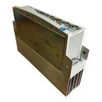 Lenze EVS9322-ESV004 Frequenzumrichter 2.1 kVA
