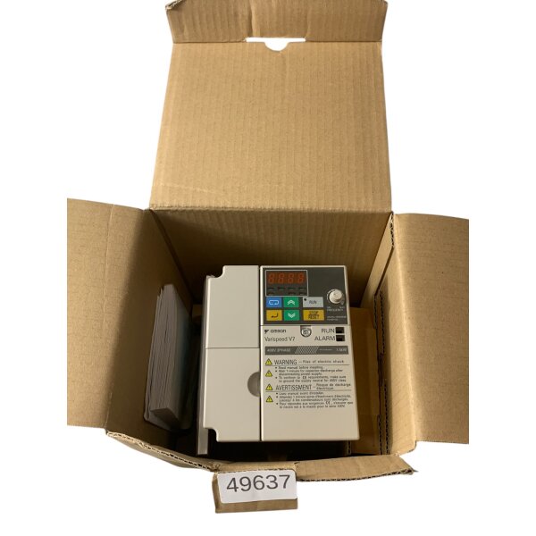 OMRON CIMR-V7AZ41P5 Frequenzumrichter 3,7 KVA