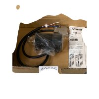 OMRON R88M-U05030VA-S1 Servomotor