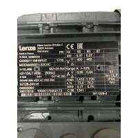 Lenze 0,37 kw 134 min E84DGDVB37142PS Getriebemotor...
