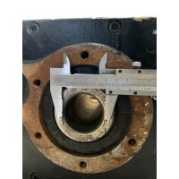 Lenze MDKSABS056-22 Servomotor 15115071 mit Getriebe GFL06-2A SCR 056C22 1623082