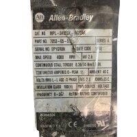 Allen-Bradley MPL-B4530K-RK22AA Servomotor mit Getriebe...