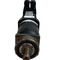 Lenze MCS 06F41-R50B0-A11N-ST5500N Servomotor 13569449 mit Getriebe E94P3-MOT/PR050-2SGCN-06FC4 4050 rpm