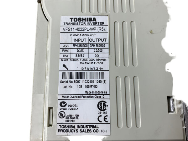 Toshiba VFS11-4022PL-WP 2.2kW Frequenzumrichter