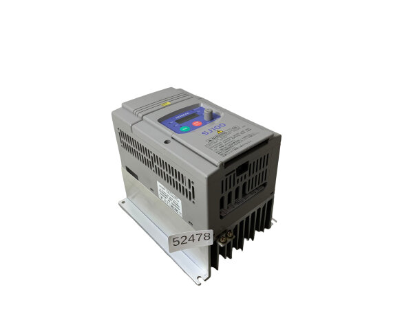 Hitachi SJ100-015NFE Frequenzumrichter 1.5kW