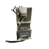 Lenze E82EV552_4C240 Frequenzumrichter 13141977 5,5 kw 8200 vector