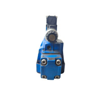 Rexroth 4WRTE 25 W8-350L-42-6EG24K31-A1M Wegeventil Hydraulikventil R900979380