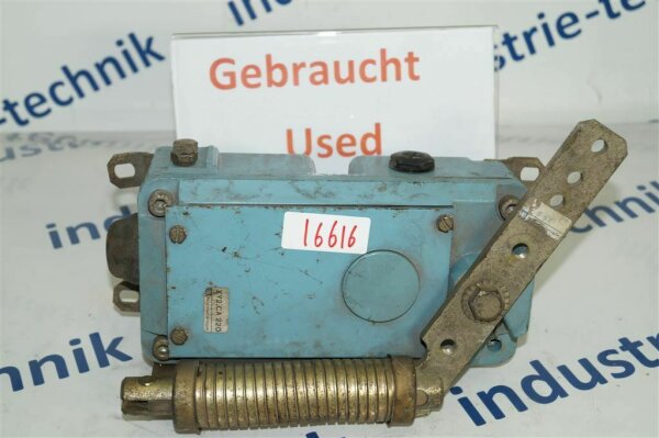 Telemecanique XY2.CA 220   Seilzugschalter